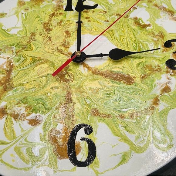 Hand Crafted Abstract Hanging Wall Clock Analog  Vinyl Record Fluid Art Decor - Picture 5 of 12